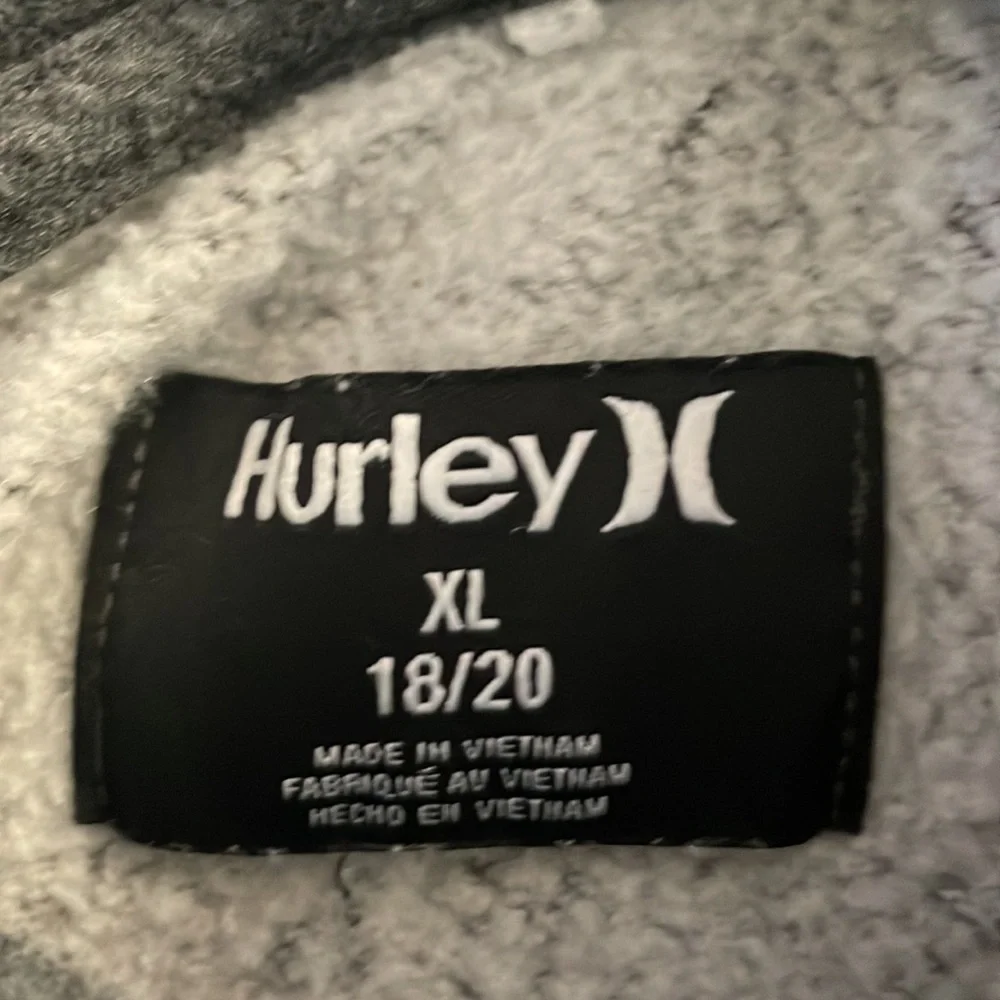 Hurley gray good
